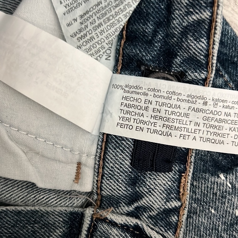 Zara Relaxed Fit Jeans - Picture 6 of 8